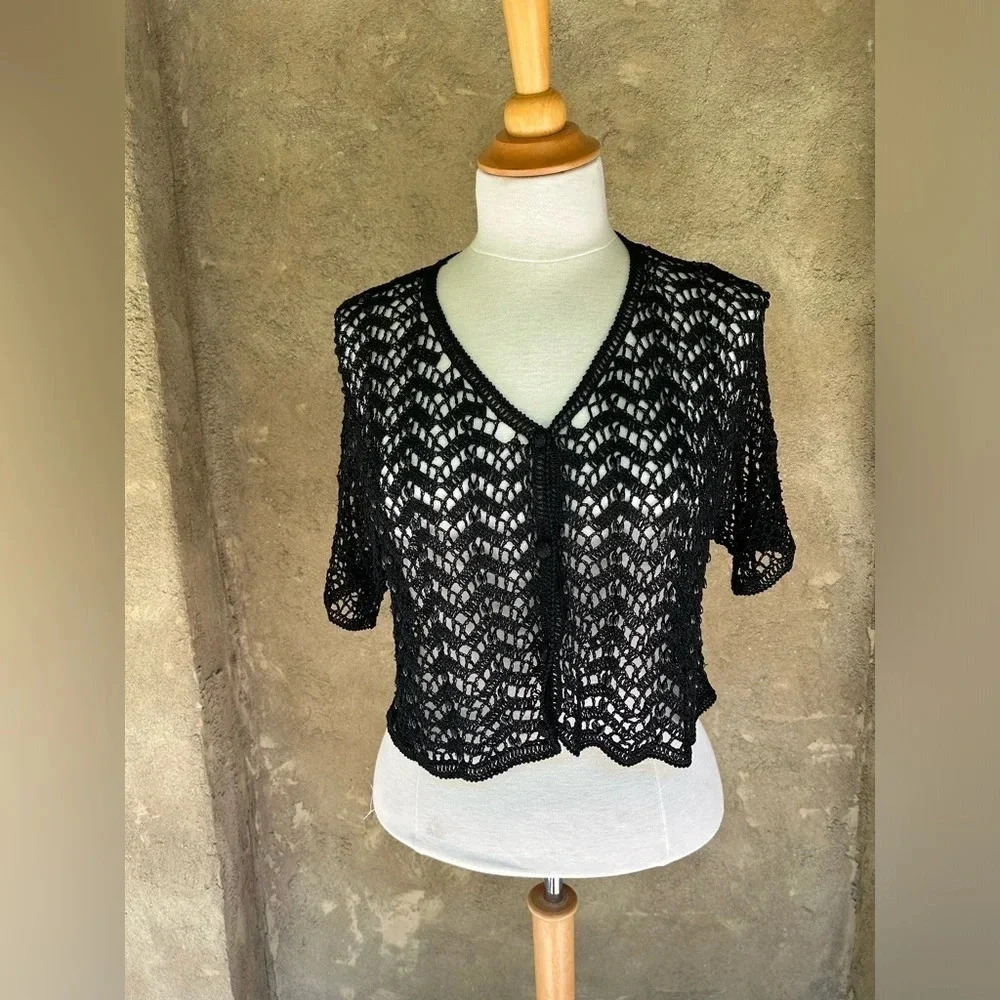 FEELINGS vintage 100% Rayon  over throw top